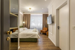 Nephelae Boutique Rooms